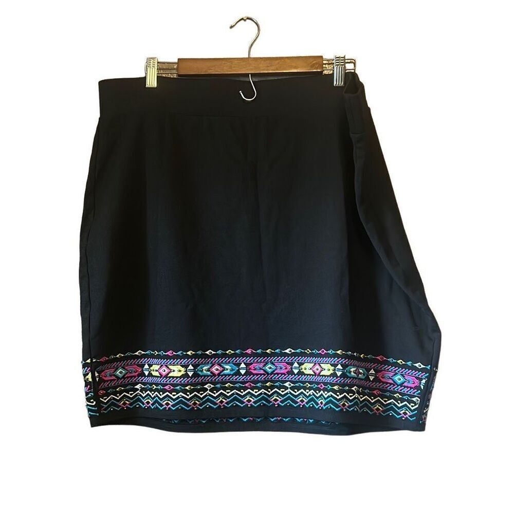Black Embroidered Skirt Tribal Geometric Pattern Colorful Mini‎ Skirt